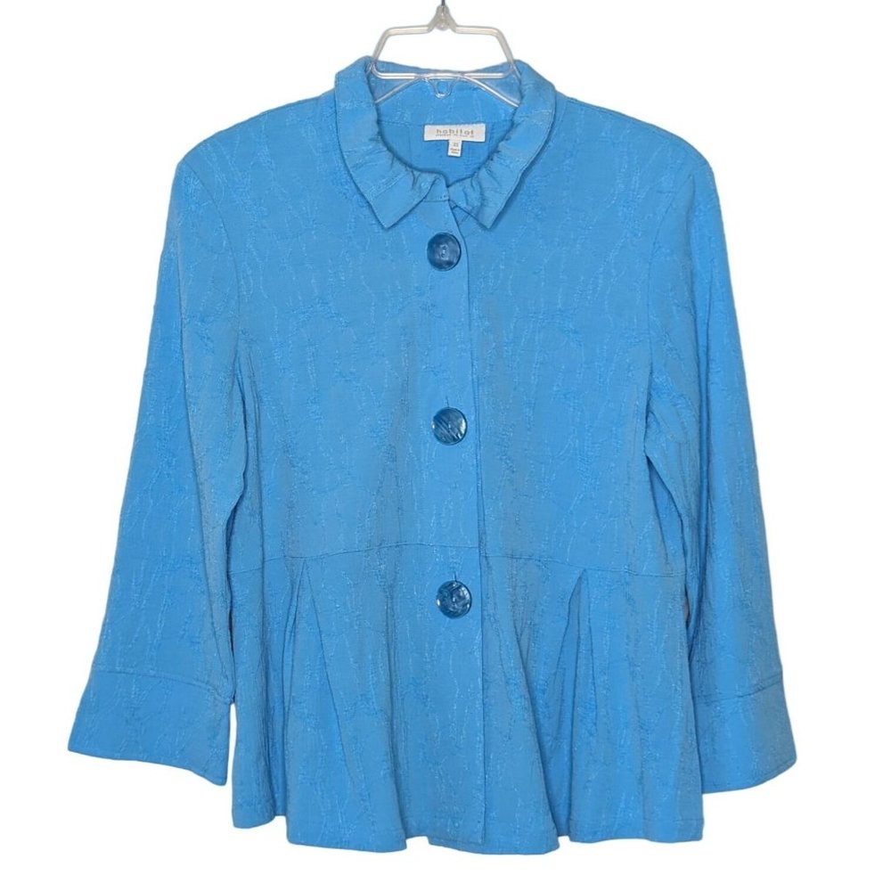 Habitat 3/4" sleeve‎ Sky blue large buttons crinkled Tunic size XS
